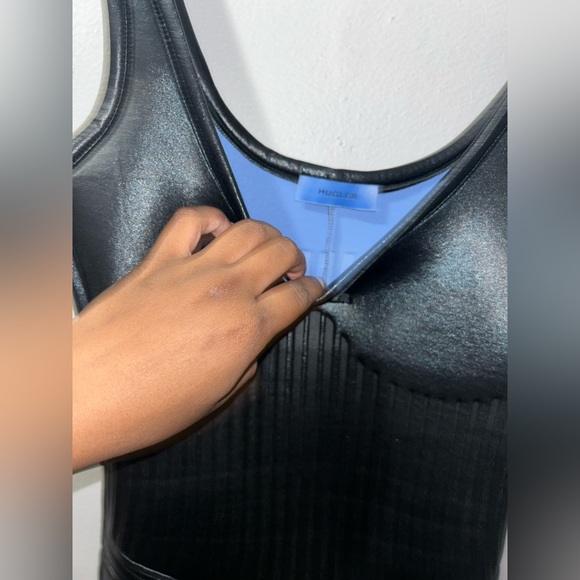 Mugler embossed scuba mini dress. dress isNEW! Never been worn. 100% AUTHENTIC! - Picture 4 of 4